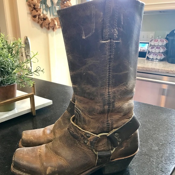 Frye | Shoes | Frye Distressed Harness 